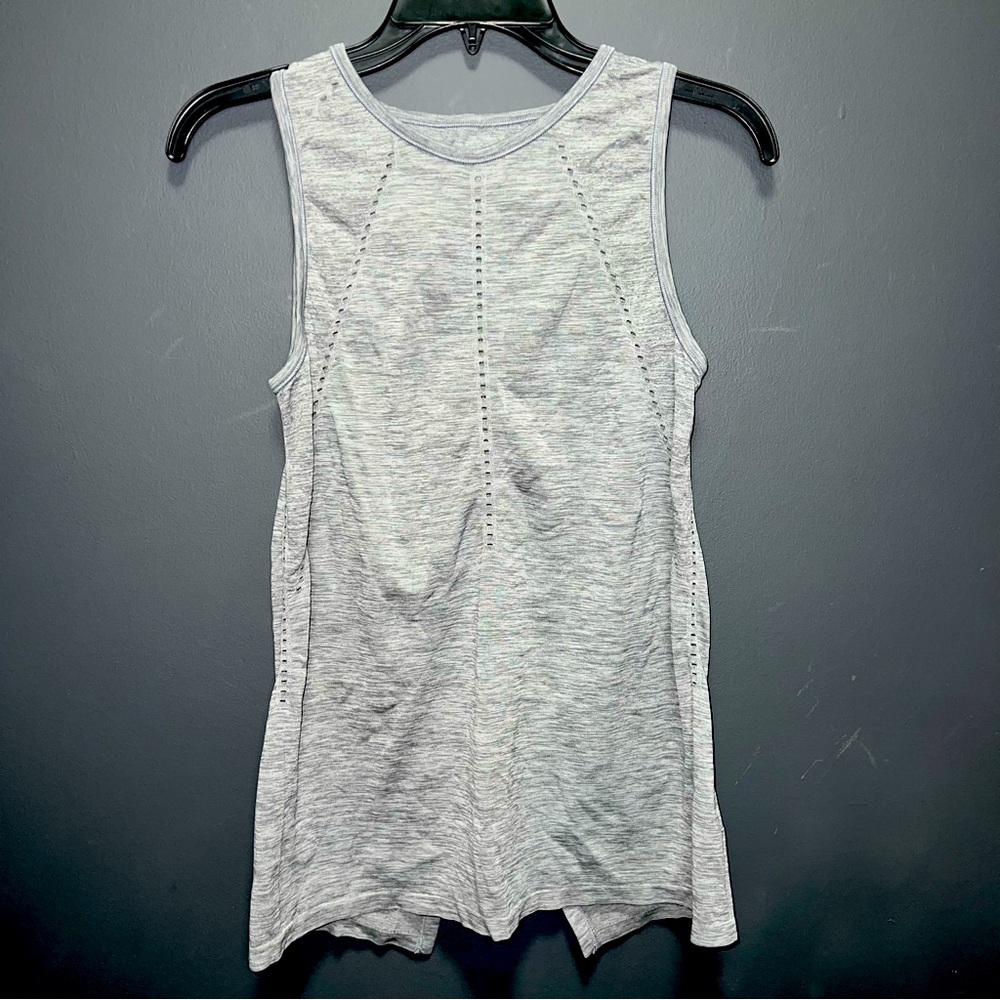 Women’s Athleta Cross Back / Open Back Tank Gray  Size XS